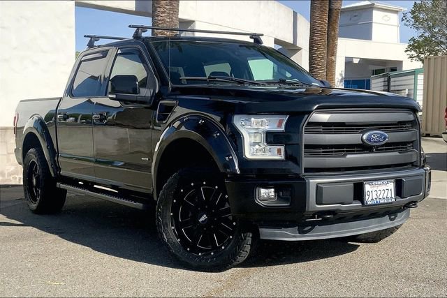 Used 2015 Ford F150 Lariat w/ Equipment Group 502A Luxury image 2