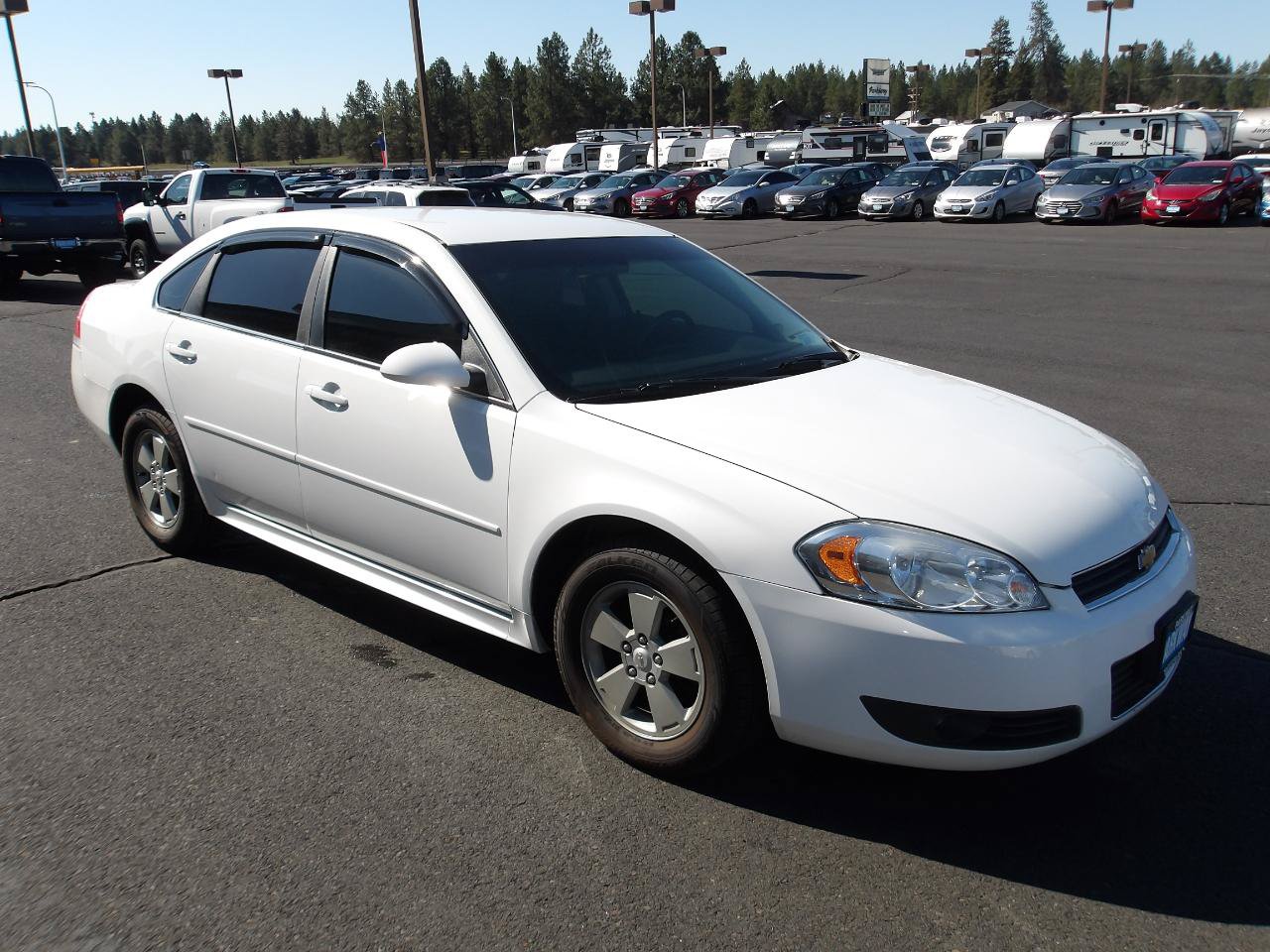 Used 2011 Chevrolet Impala LT FWD image 7