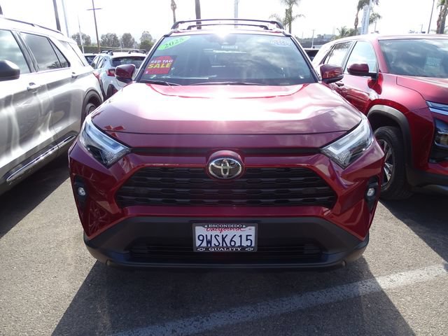 Used 2025 Toyota RAV4 XLE Premium AWD/4WD image 6