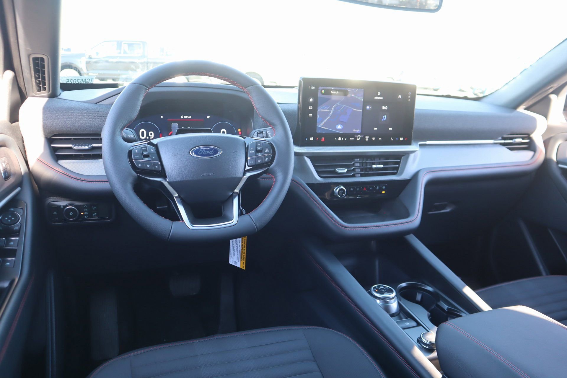 New 2026 Ford Explorer ST-Line w/ ST-Line Street Pack image 2