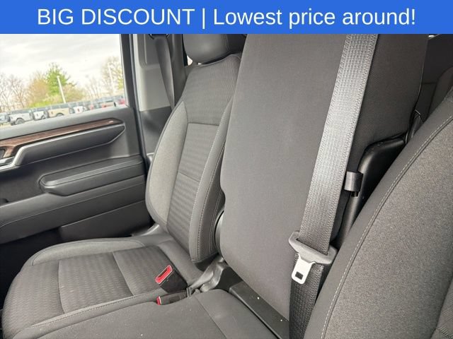 Used 2022 Chevrolet Silverado 1500 LT AWD/4WD image 35