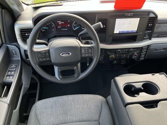 Used 2025 Ford F250 XLT image 12