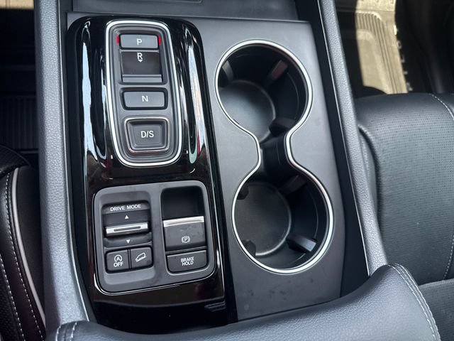 Certified 2023 Honda Pilot Elite image 32