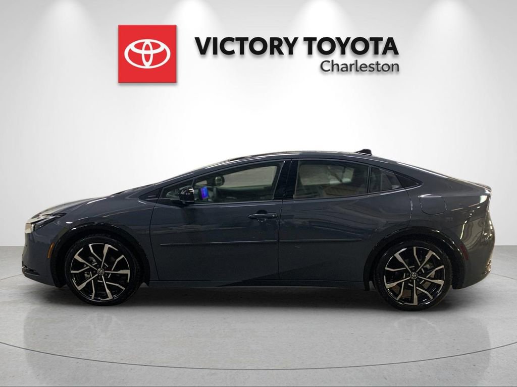 New 2026 Toyota Prius Plug-In Hybrid image 2