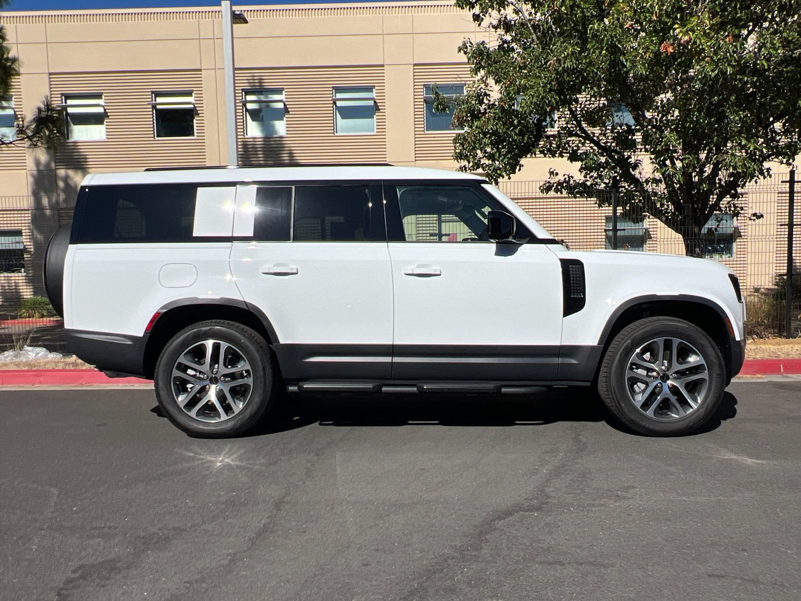 New 2026 Land Rover Defender 130 S AWD/4WD image 7