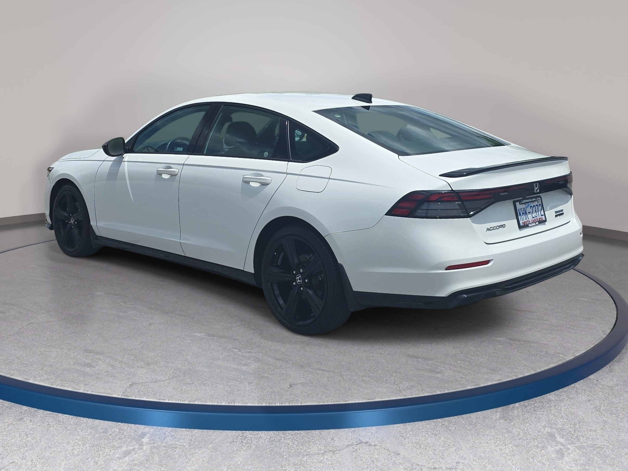 Used 2023 Honda Accord Sport image 7