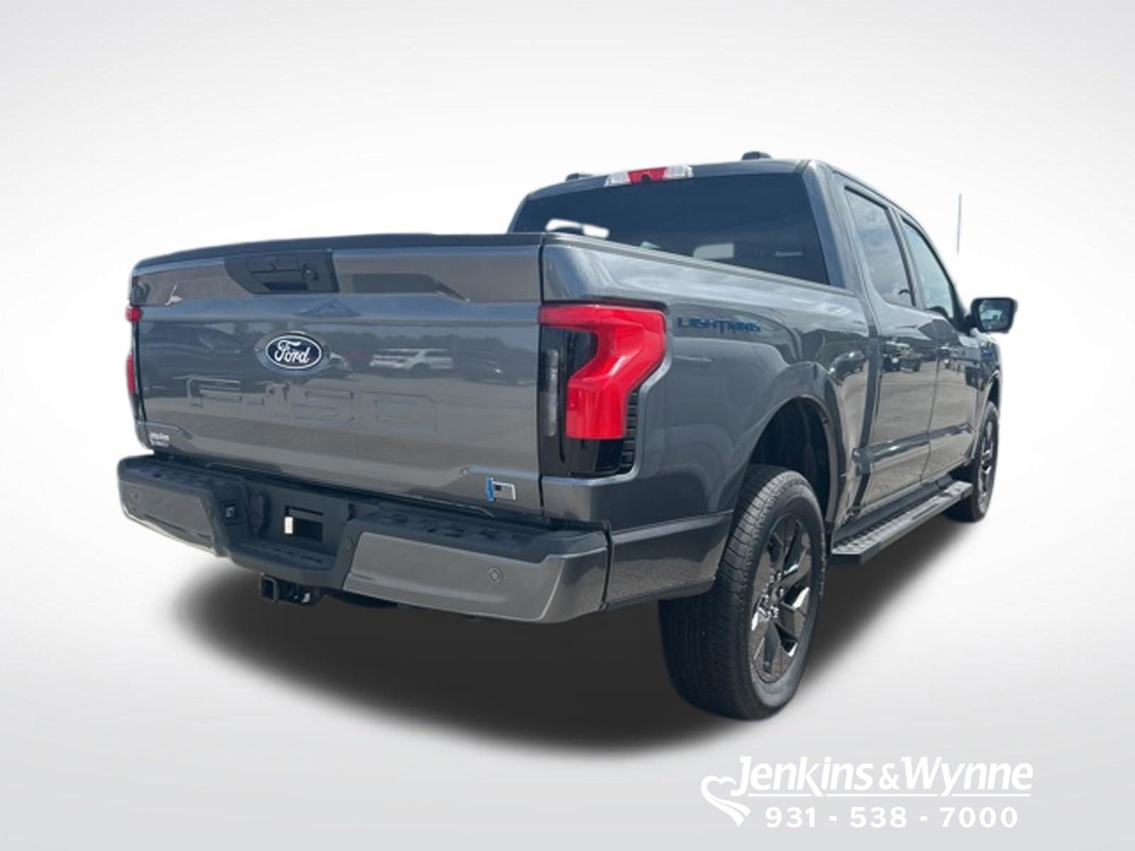 New 2025 Ford F150 Lightning Flash AWD/4WD image 3