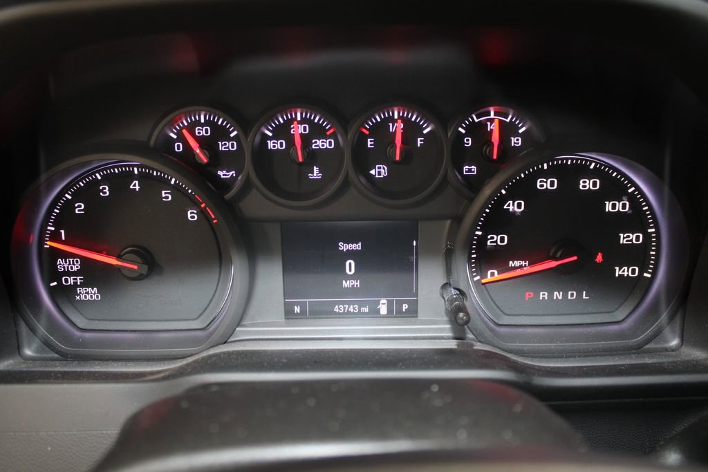 Used 2024 Chevrolet Silverado 1500 Custom image 34