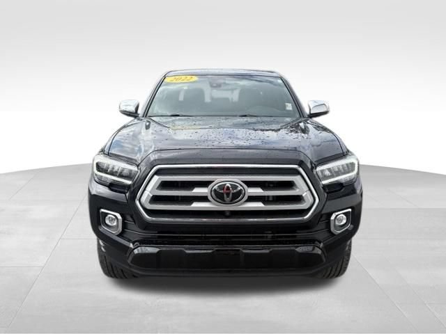 Used 2022 Toyota Tacoma Limited AWD/4WD image 7