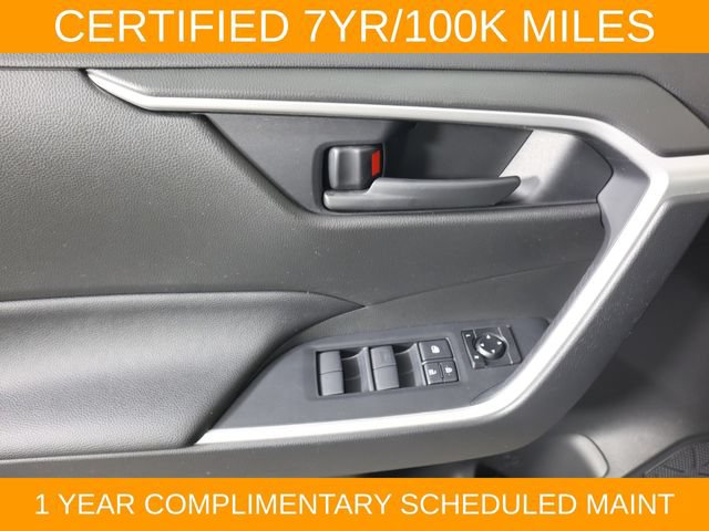 Used 2021 Toyota RAV4 SE AWD/4WD image 20