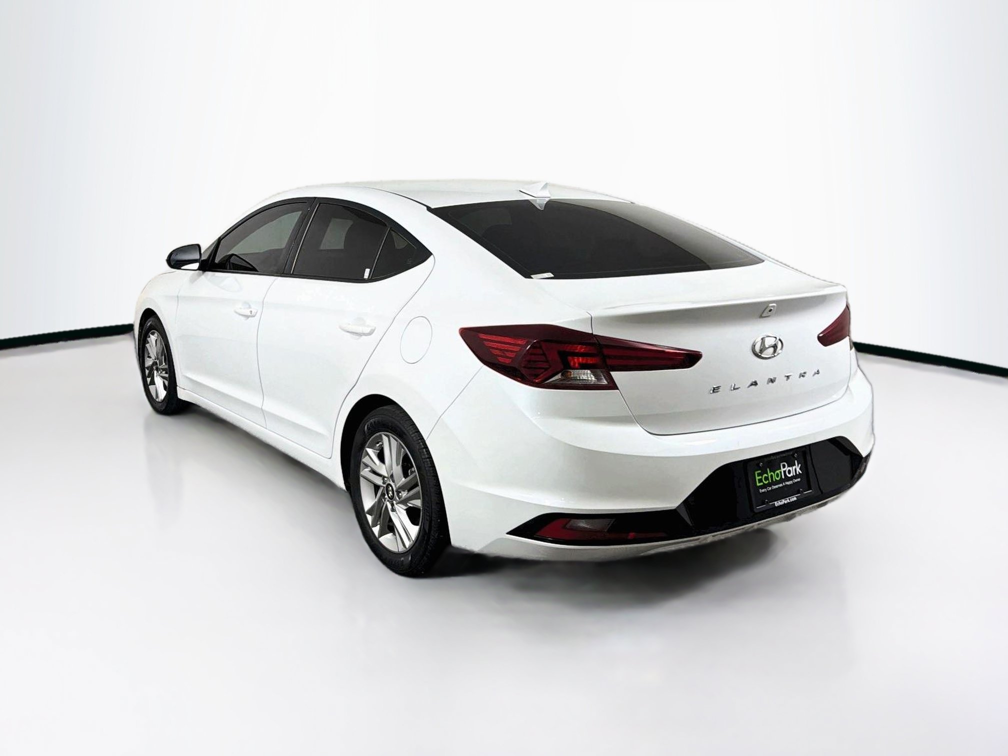 Used 2020 Hyundai Elantra SEL w/ Cargo Package (C1) FWD image 5