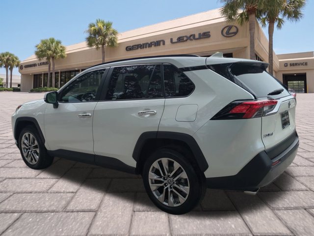Used 2019 Toyota RAV4 Limited FWD image 6