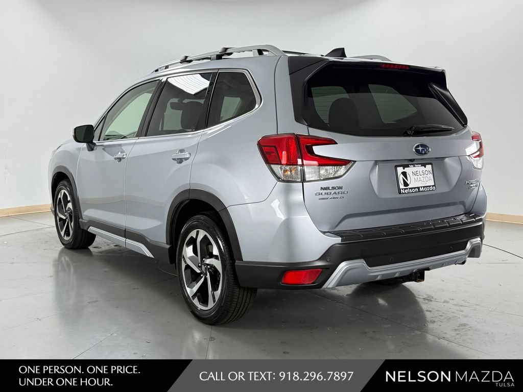 Used 2024 Subaru Forester Touring w/ Convenience Package AWD/4WD image 8