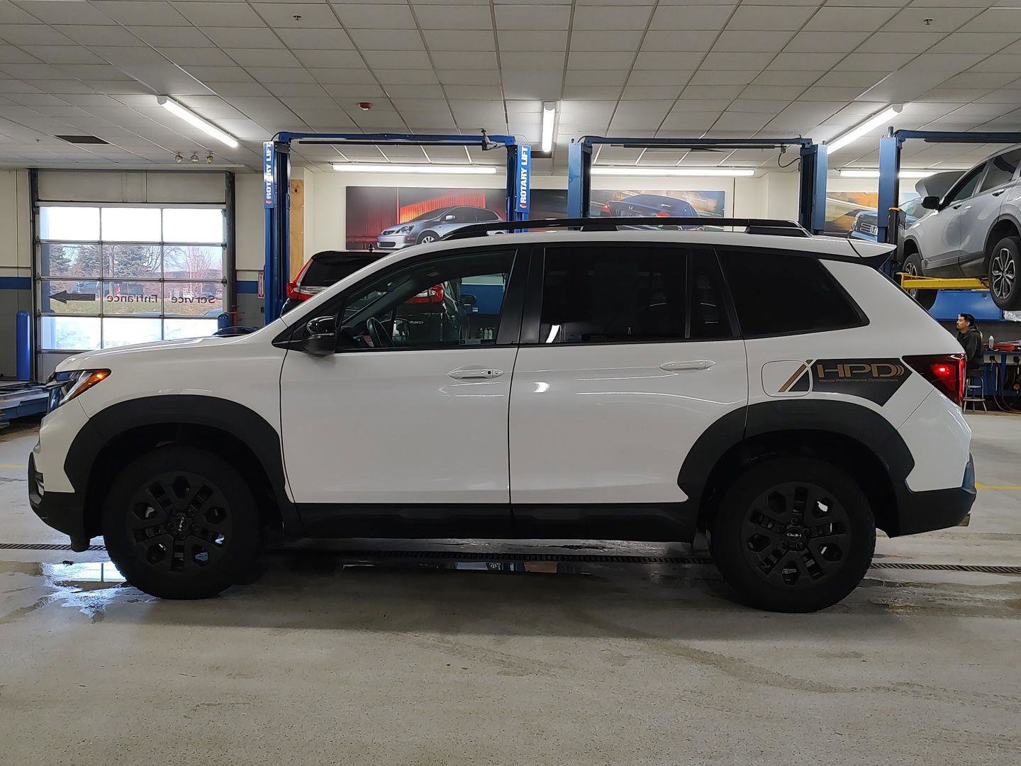 Used 2023 Honda Passport TrailSport image 33