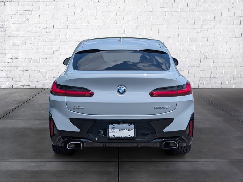 Used 2023 BMW X4 xDrive30i AWD/4WD image 6