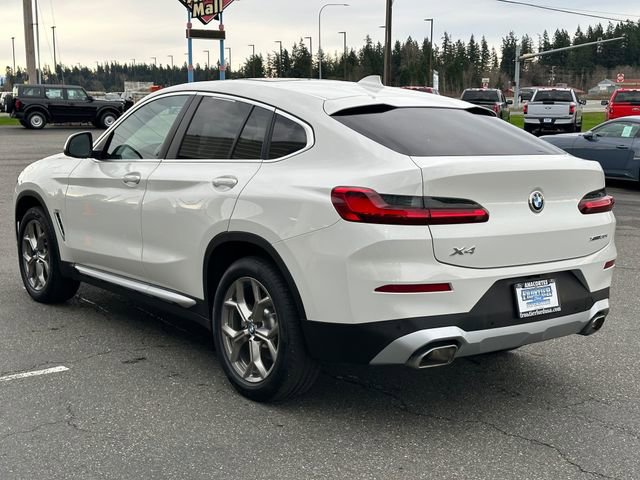Used 2025 BMW X4 xDrive30i AWD/4WD image 4