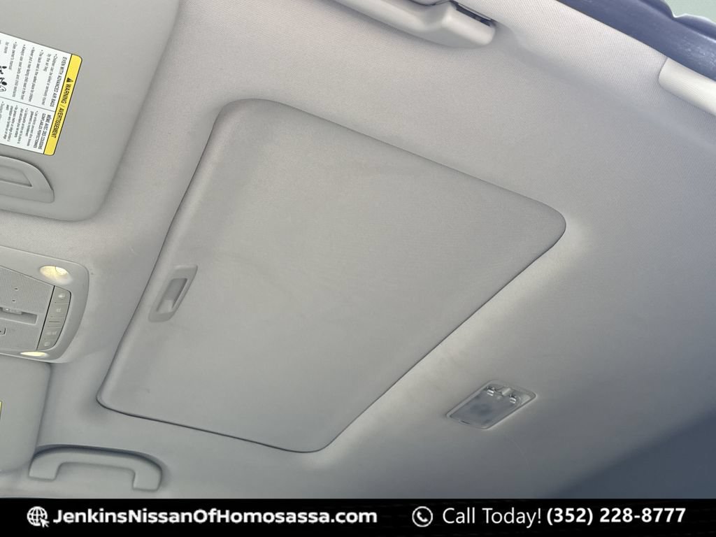 Certified 2021 Nissan Rogue Sport SL w/ Premium Package FWD image 32