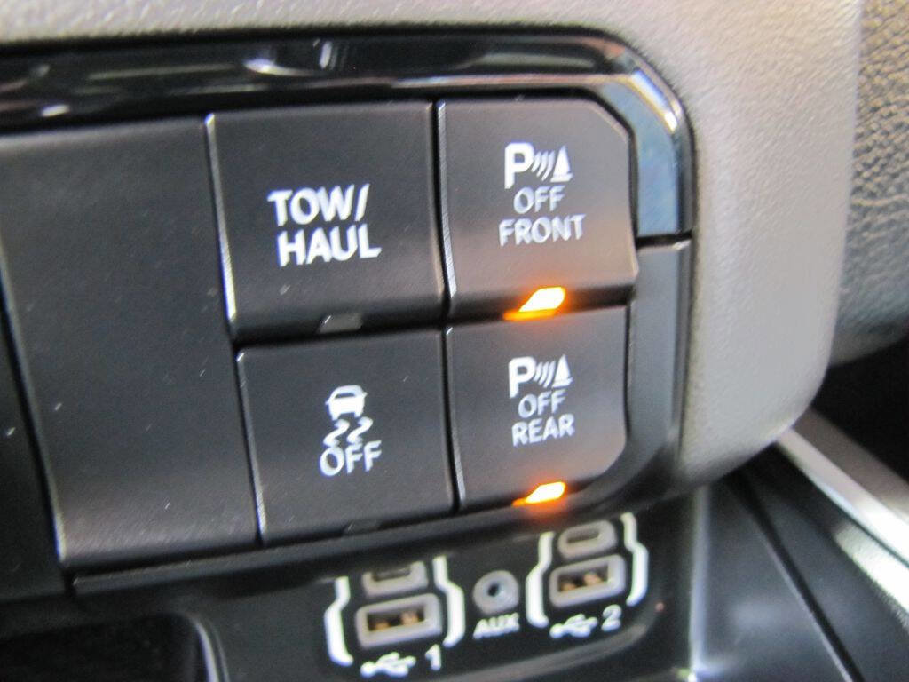 Used 2022 RAM 1500 Big Horn w/ Trailer Tow Group (B) AWD/4WD image 47
