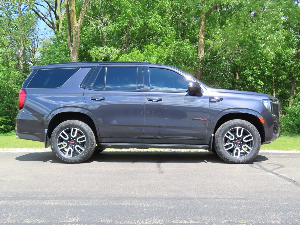 Certified 2024 GMC Yukon AT4 AWD/4WD image 2