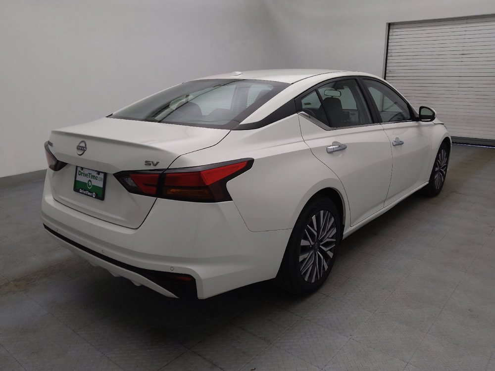 Used 2023 Nissan Altima 2.5 SV image 9