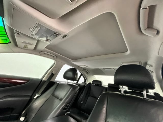 Used 2012 Lexus LS 460 w/ Comfort Pkg RWD image 4