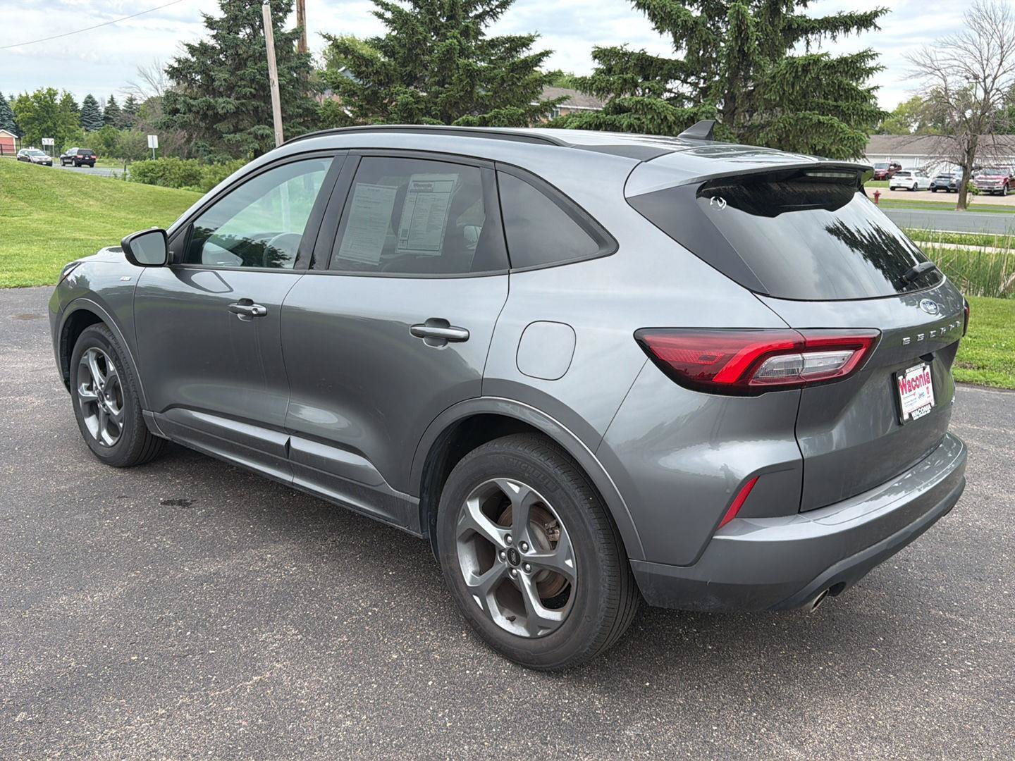 Used 2024 Ford Escape ST-Line AWD/4WD image 5