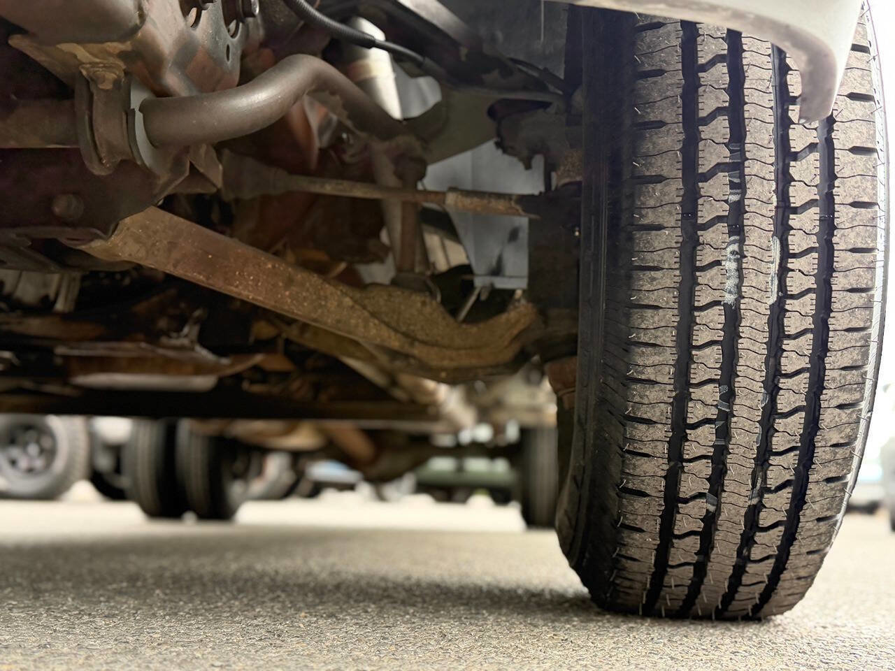 Used 2002 Chevrolet Silverado 3500 LS w/ Electrical Convenience Pkg image 80