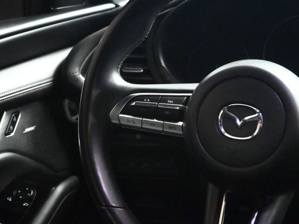 Used 2019 MAZDA MAZDA3 Hatchback w/ Preferred Package image 41