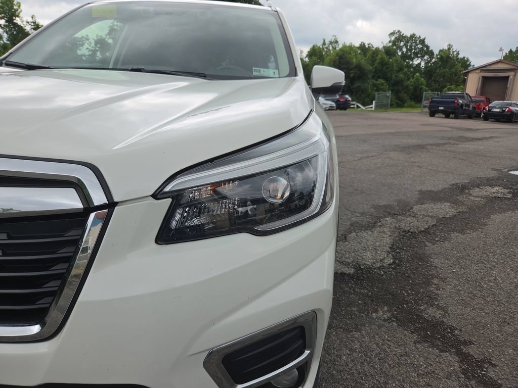 Used 2021 Subaru Forester Limited AWD/4WD image 22