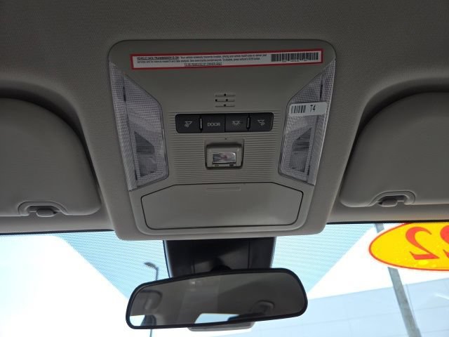 Used 2022 Toyota RAV4 LE AWD/4WD image 20