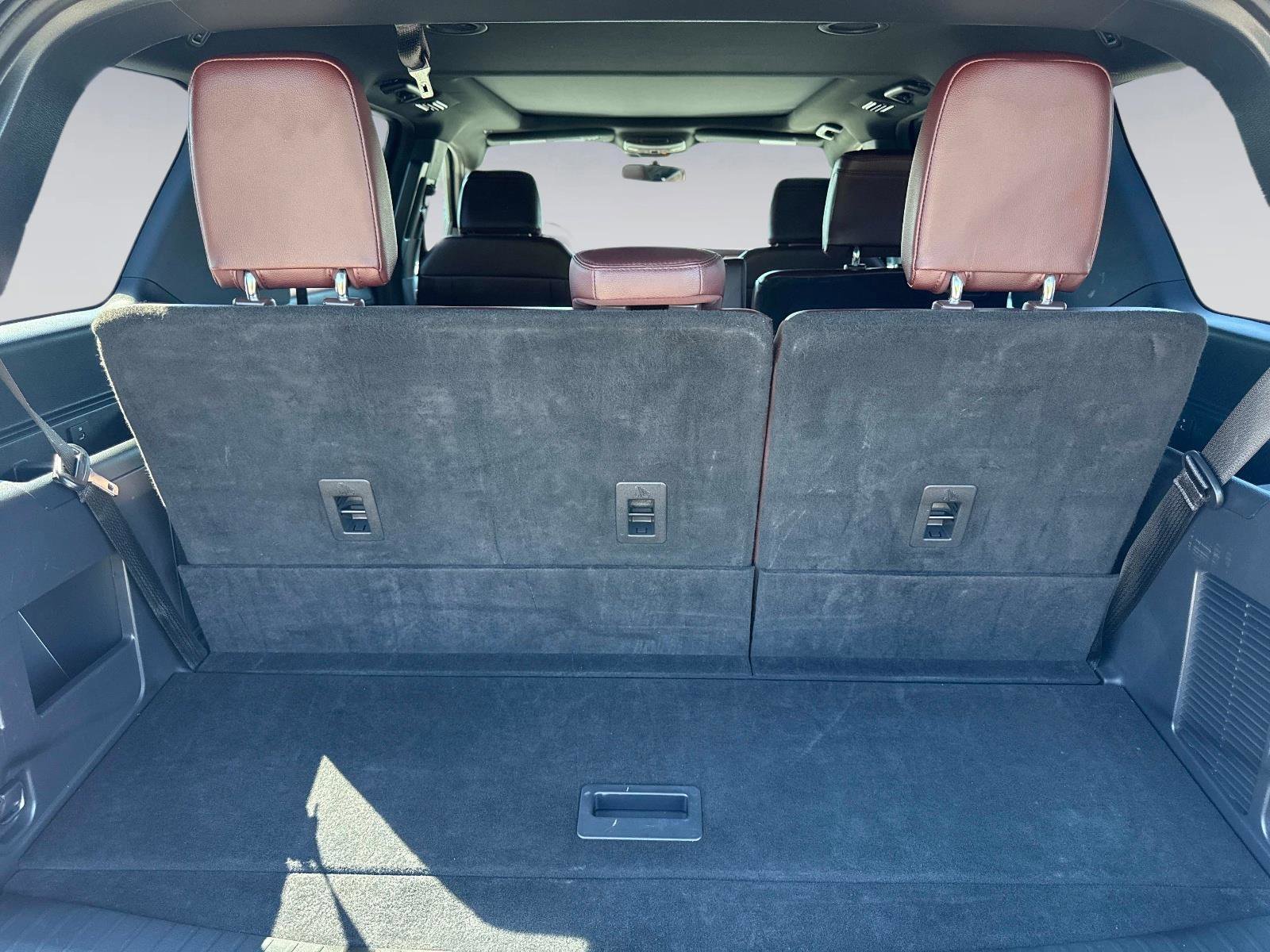 Used 2023 Ford Expedition Limited image 12