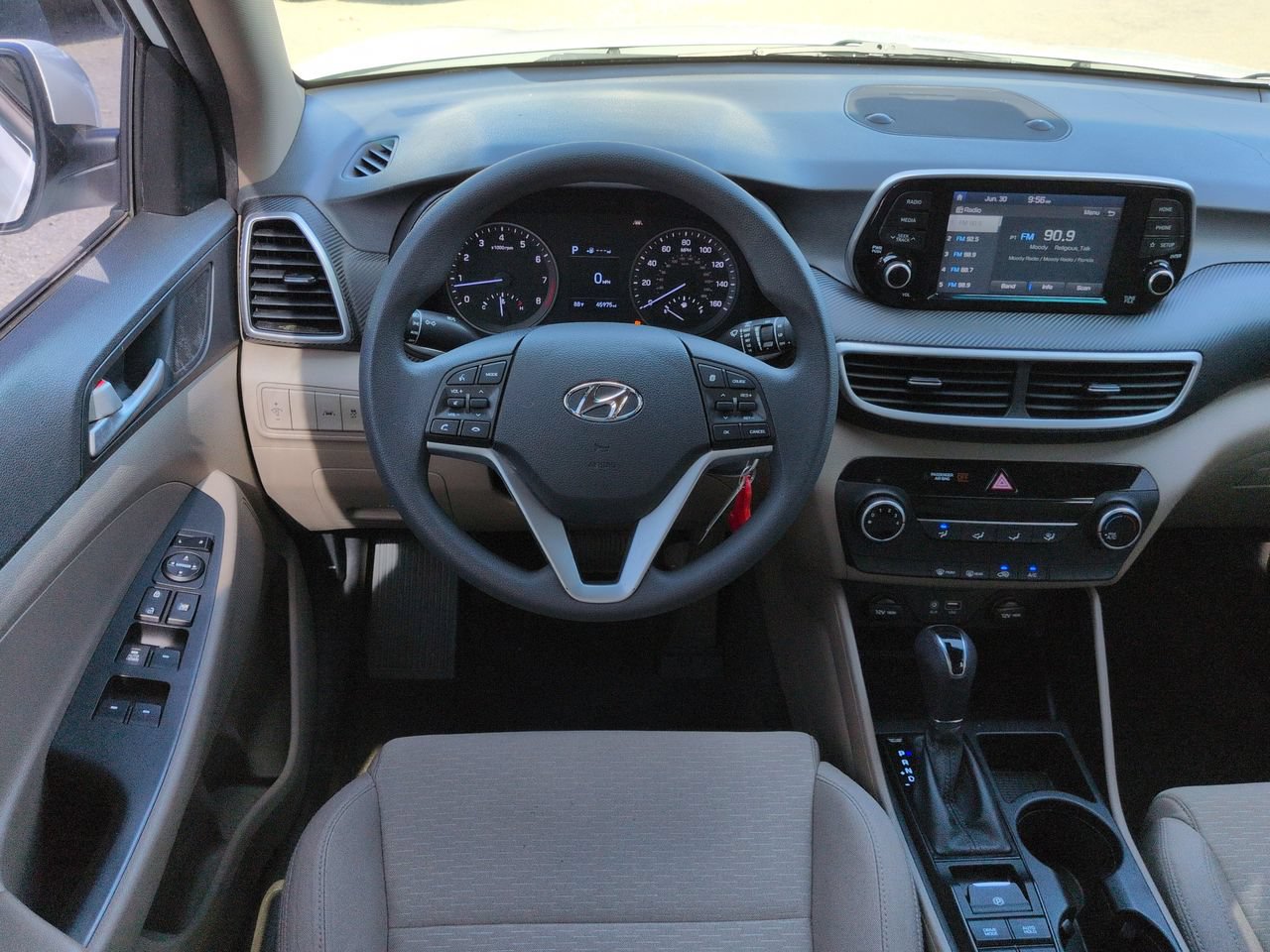 Used 2019 Hyundai Tucson SE FWD image 16