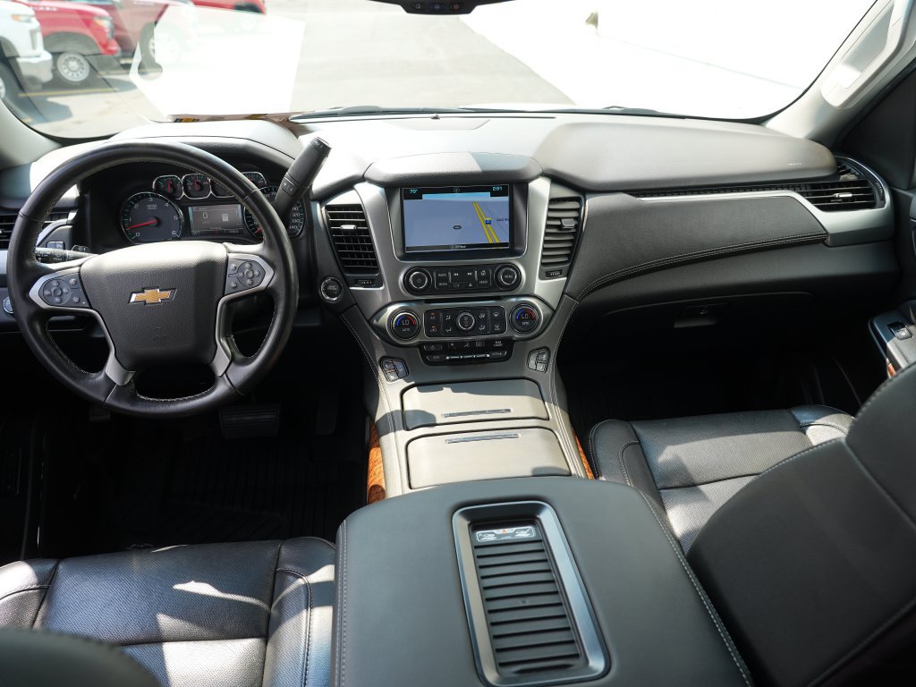 Certified 2020 Chevrolet Suburban Premier w/ RST 6.2L Performance Edition AWD/4WD image 24