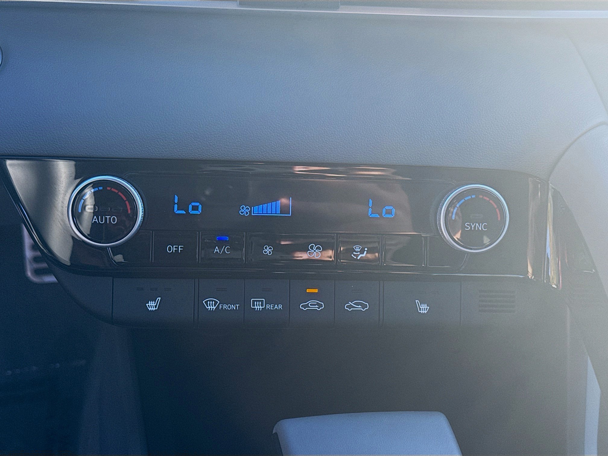 Certified 2026 Hyundai Elantra SEL Sport FWD image 12
