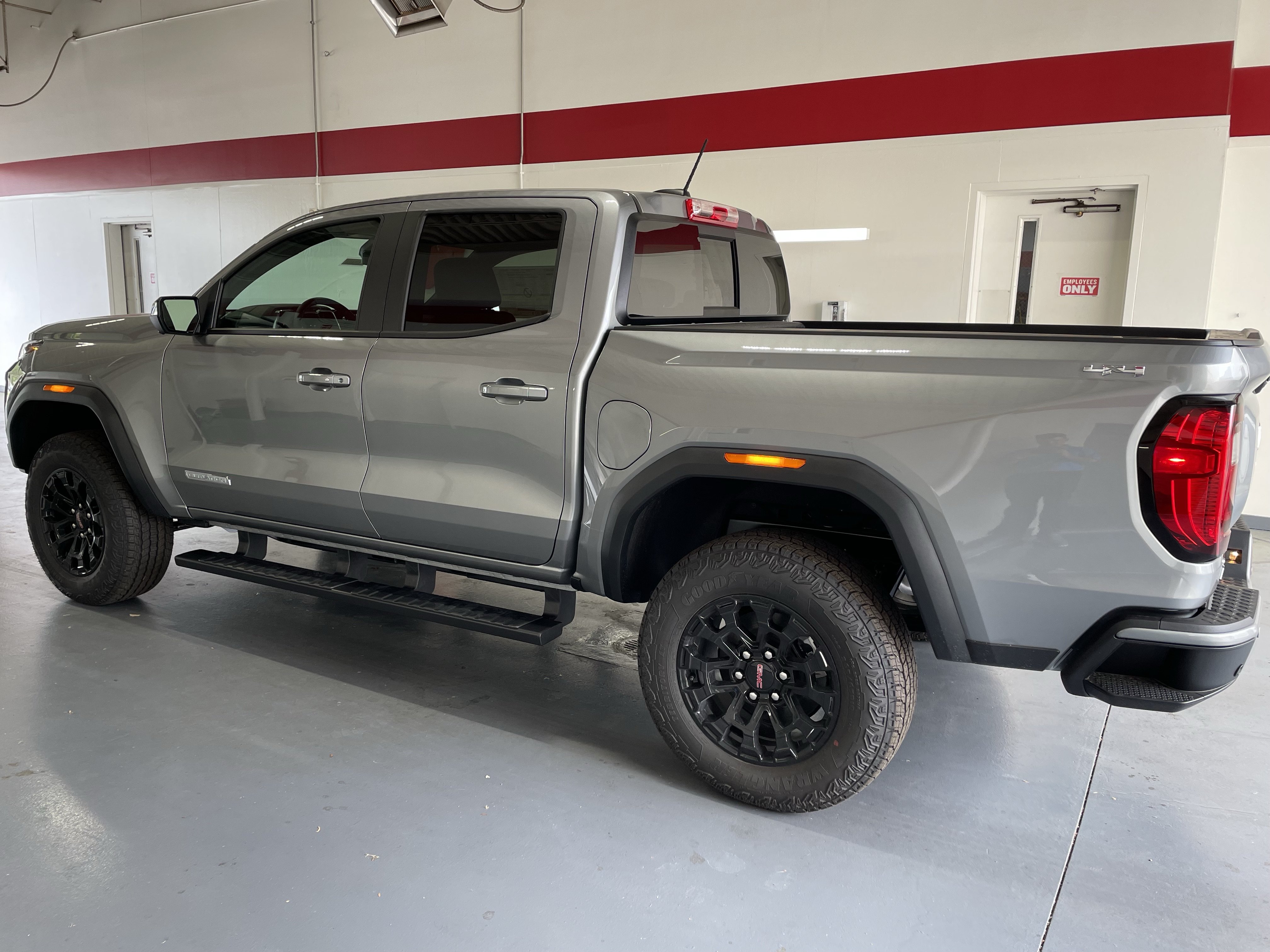 New 2026 GMC Canyon Elevation w/ Convenience Package AWD/4WD image 6