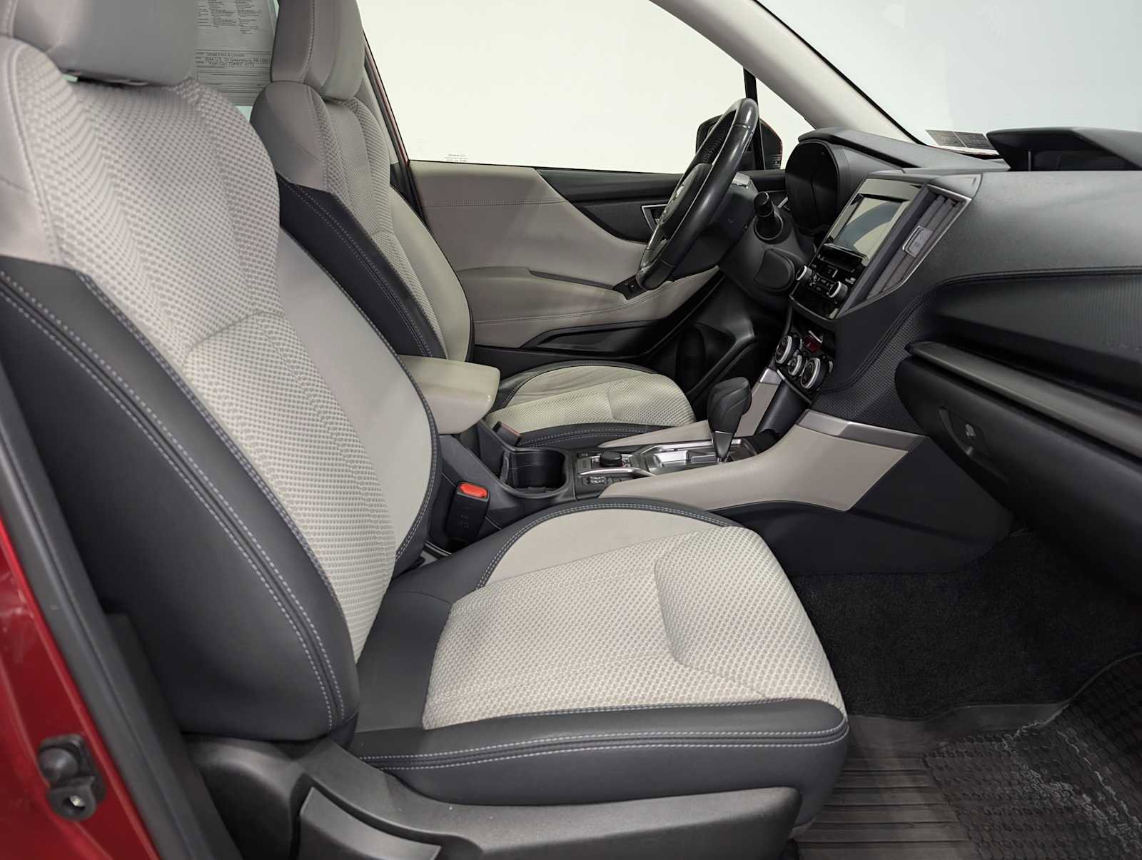 Used 2023 Subaru Forester Premium AWD/4WD image 42