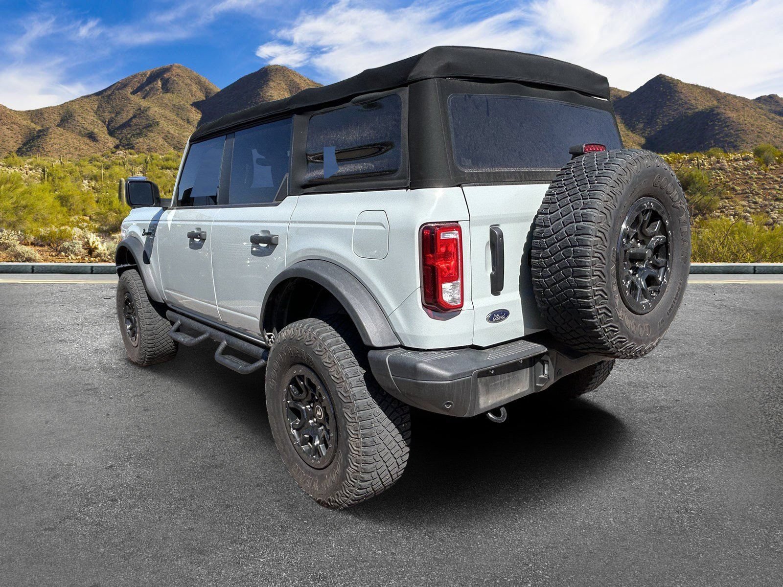 Used 2021 Ford Bronco Black Diamond AWD/4WD image 5