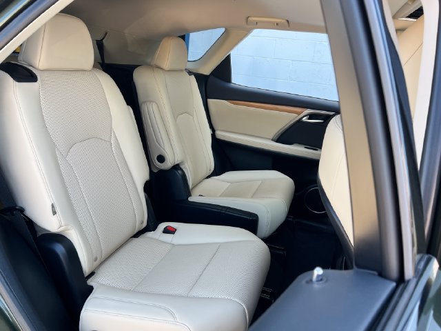 Used 2021 Lexus RX 350L FWD w/ Premium Package image 32