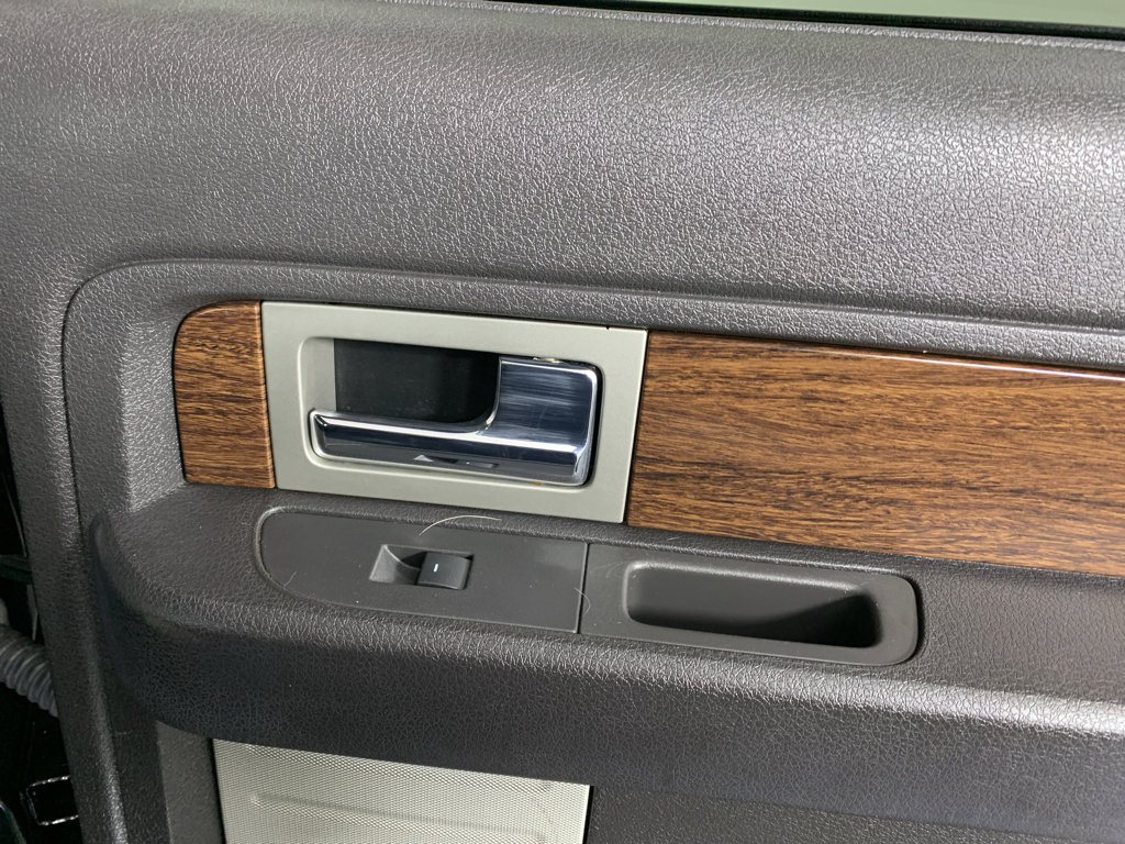 Used 2013 Ford F150 Lariat w/ Lariat Chrome Pkg image 37