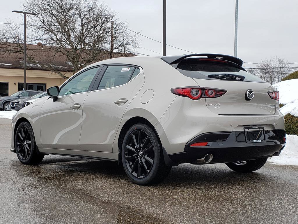 New 2026 MAZDA MAZDA3 Hatchback w/Premium Plus Pkg image 3