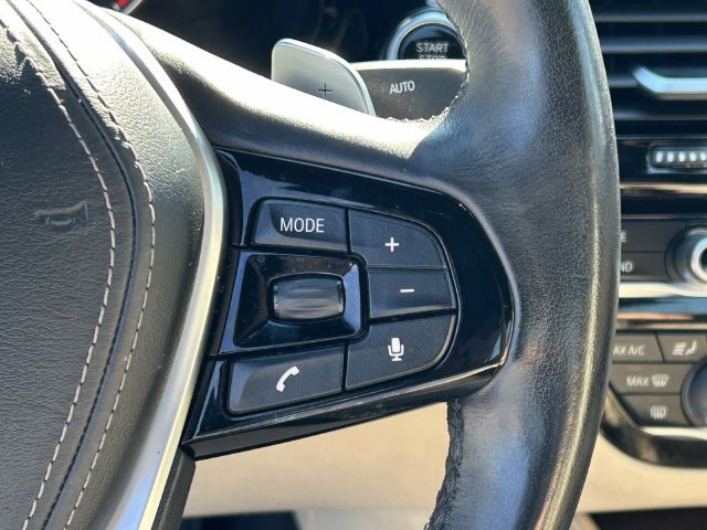 Used 2018 BMW 530i RWD image 19