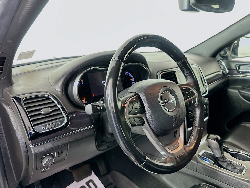 Used 2020 Jeep Grand Cherokee Overland image 9
