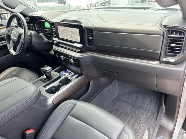 Used 2023 GMC Sierra 1500 SLT AWD/4WD image 16
