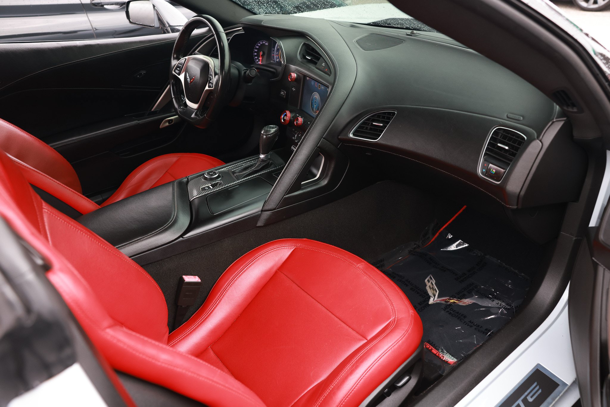 Used 2019 Chevrolet Corvette Grand Sport w/ Carbon Flash Badge Package RWD image 16