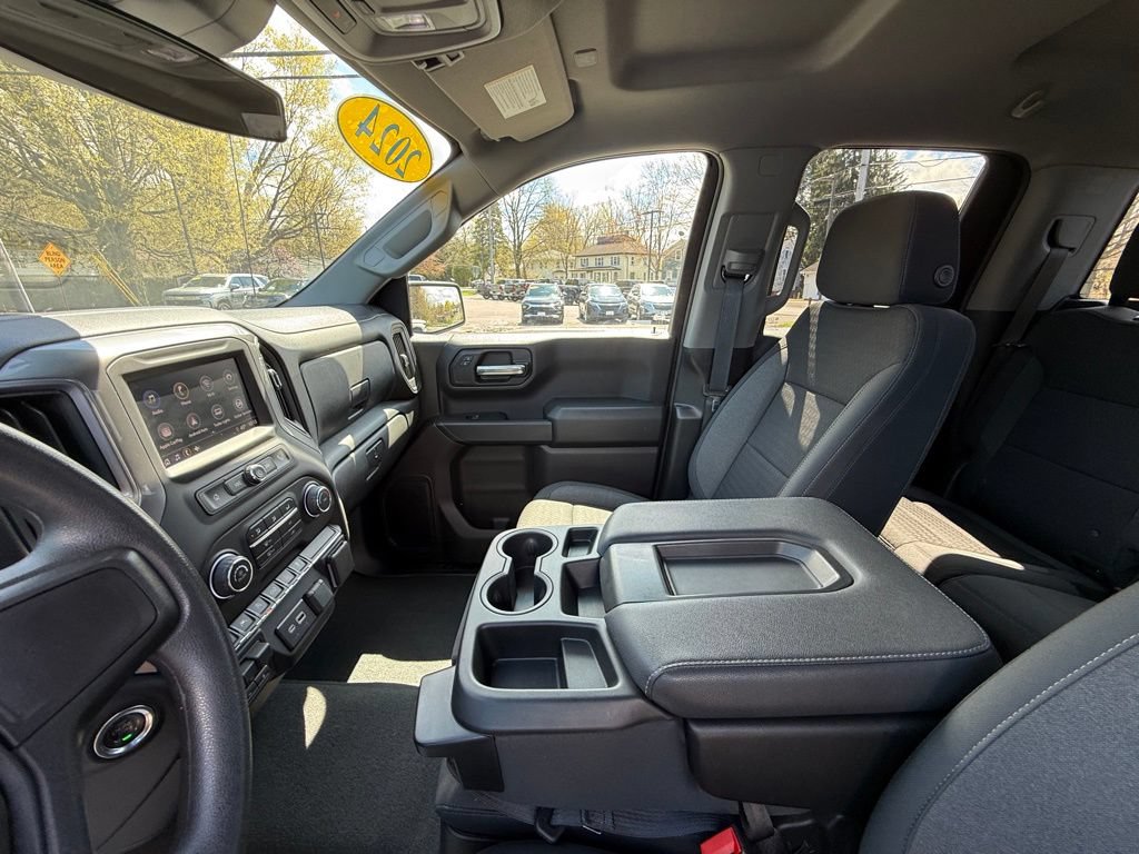 Used 2024 Chevrolet Silverado 1500 Custom AWD/4WD image 13
