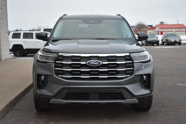New 2026 Ford Explorer Active w/ Active Comfort Package image 8