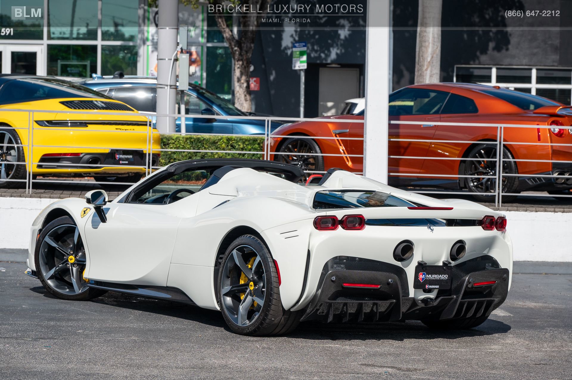 Used 2022 Ferrari SF90 Spider image 14