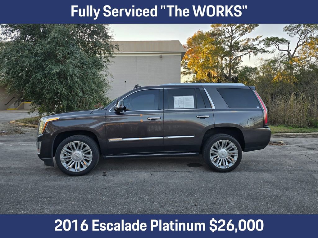 Used 2016 Cadillac Escalade Platinum image 2