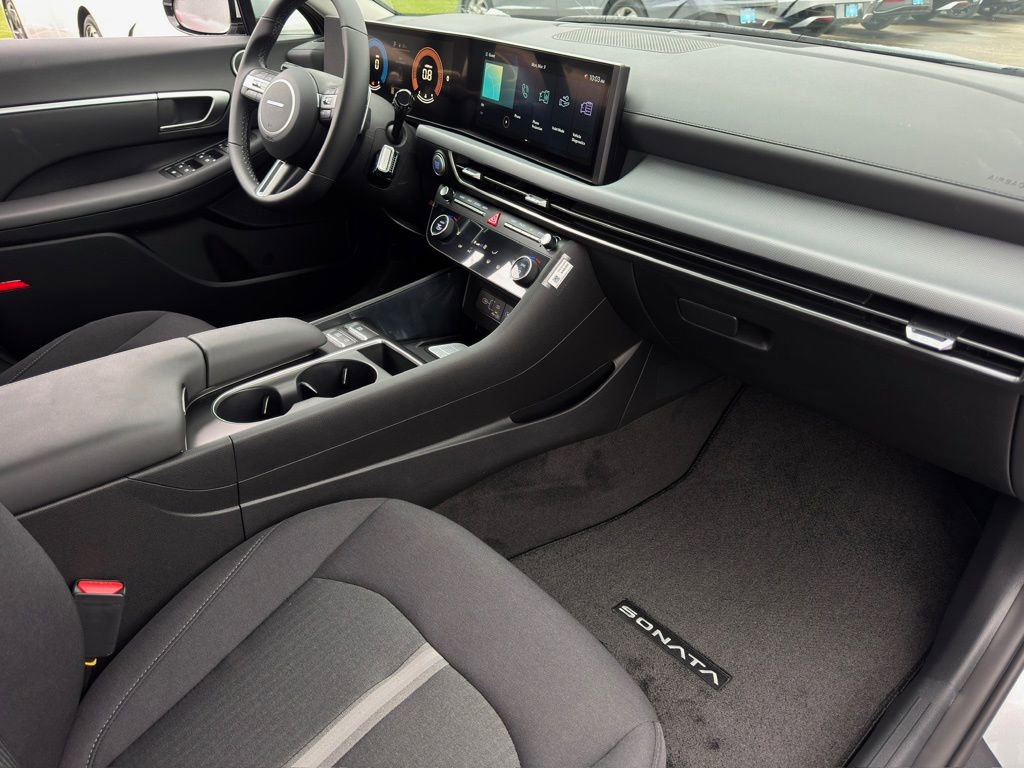 New 2026 Hyundai Sonata SEL image 16