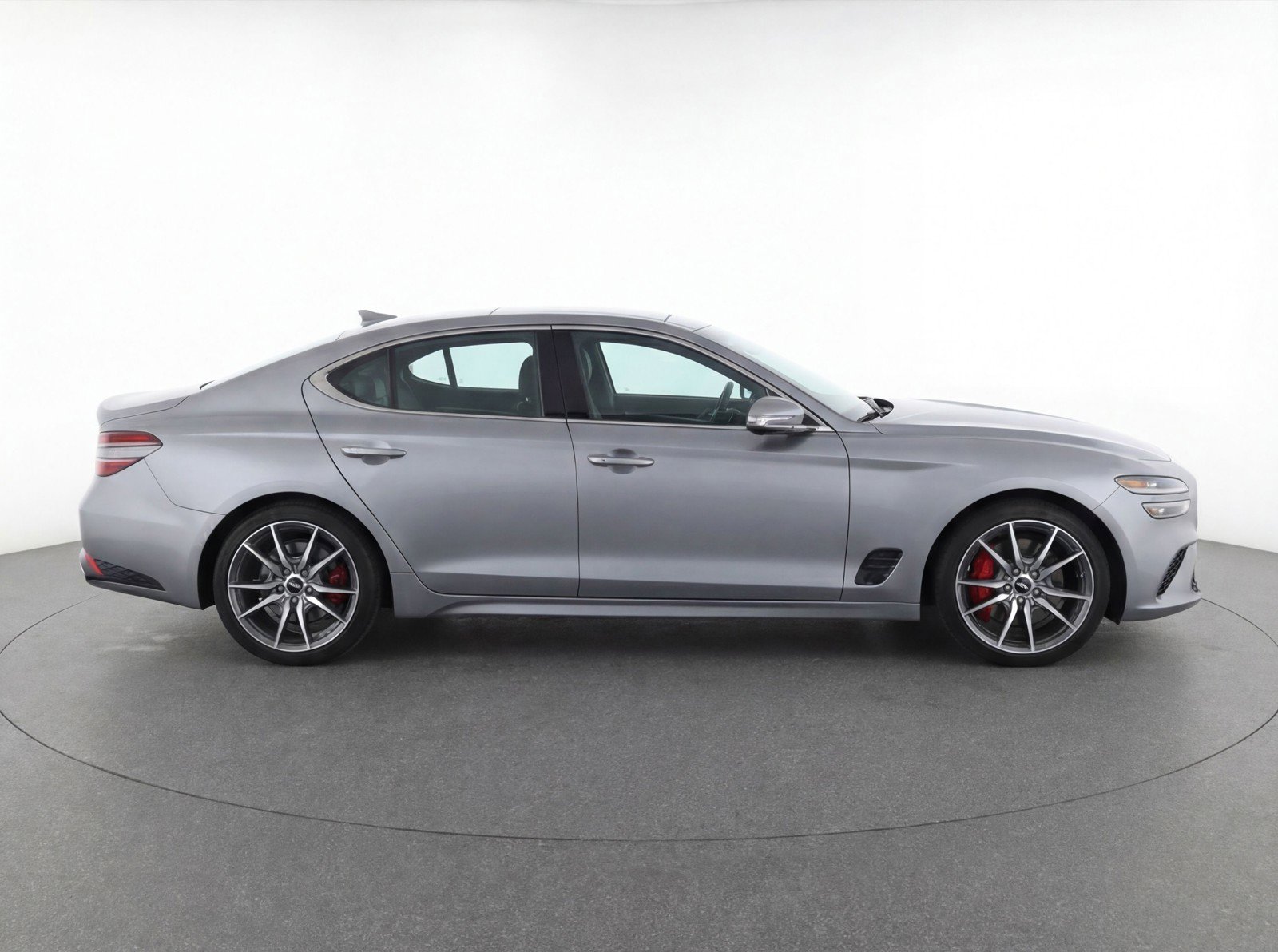 Used 2025 Genesis G70 2.5T AWD/4WD image 11